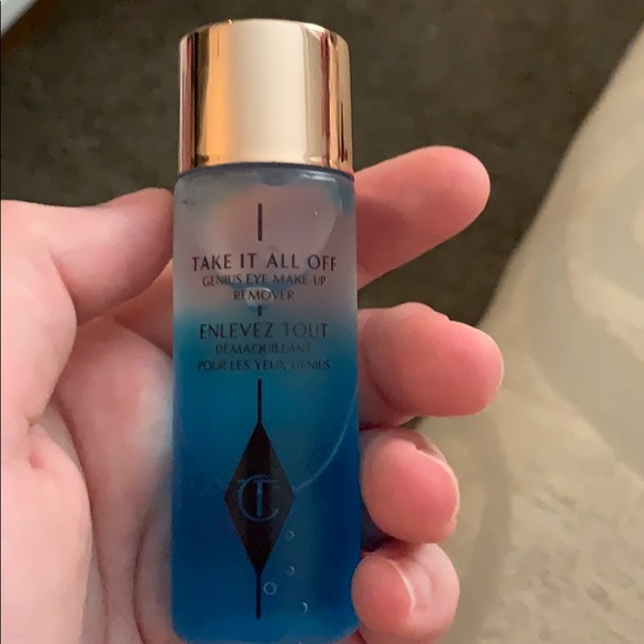 charlotte tilbury makeup remover